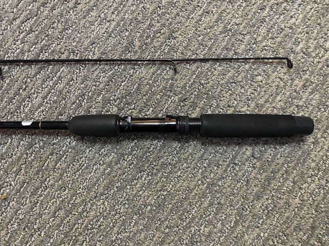 Vintage Shimano Spinning FX-2250 2 Pc 5’6″ Spinning Rod 2-6 lb Line Korea