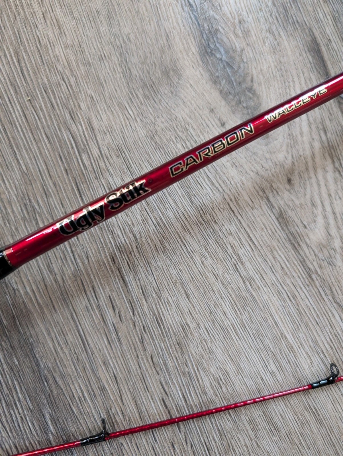 Shakespeare Ugly Stik Carbon Walleye 6’6″ Medium-Fast 2 Piece Spinning Rod.