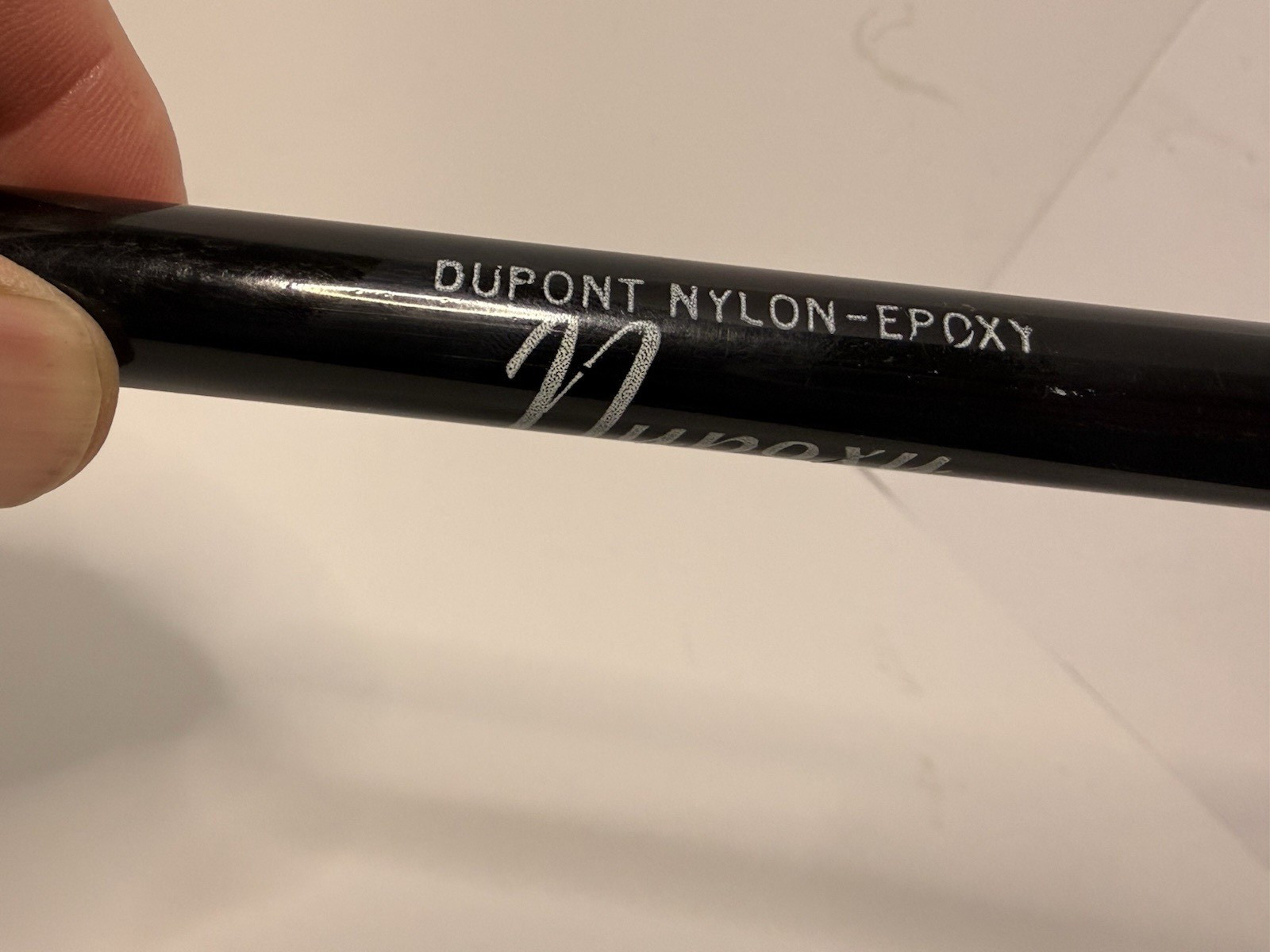Gladding Quick Reflexe R585-M Nypoxy 8′ 6″ Two 2 Piece Heavy Surf Rod 25 lb.