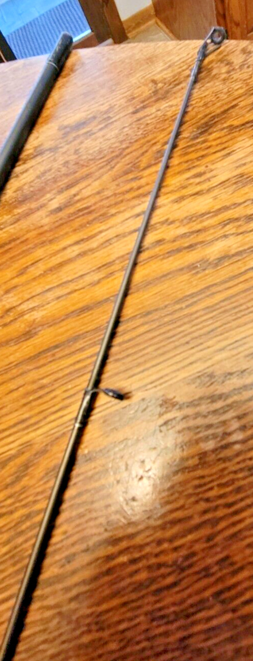 Abu Garcia ACCU Balance ACS662M Graphite 6’6″ Medium Spinning fishing Rod 2-Pc