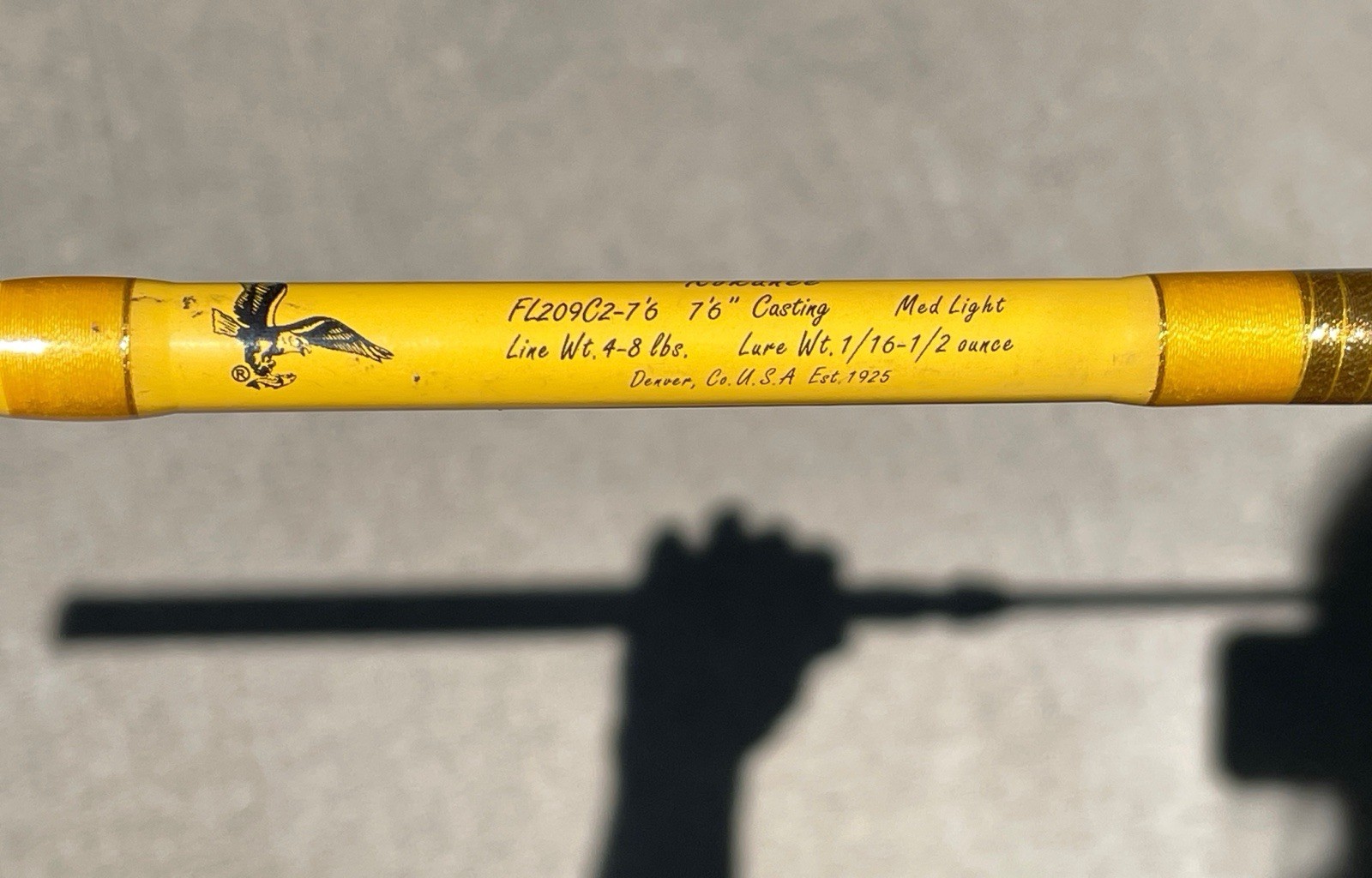 Eagle Claw Featerlight Kokanee FL209C2-7′-6″ Casting Med Light 2 Pc Rod – MINT