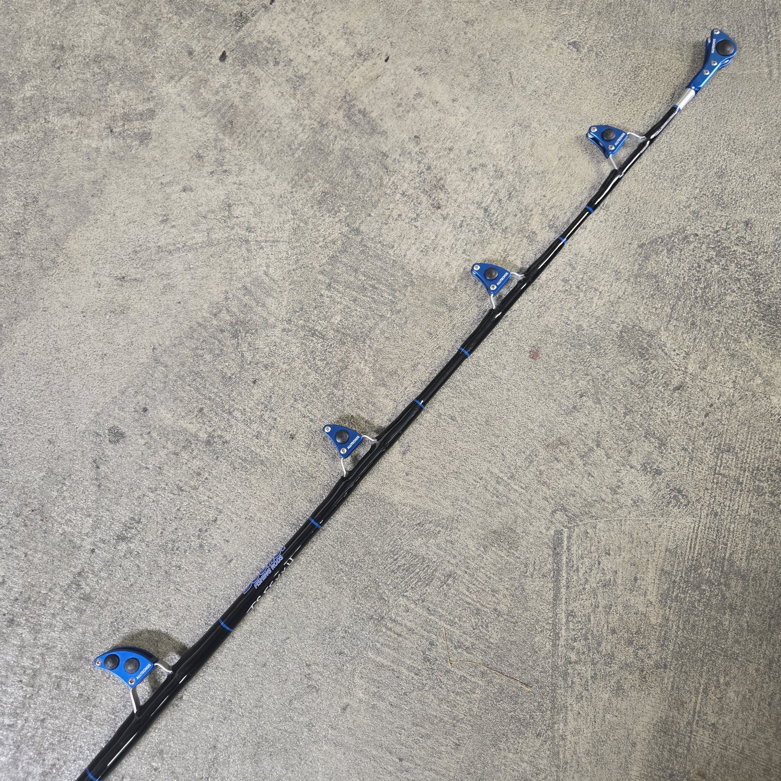 SEEKER Stand Up Troll Rod (50-130#)