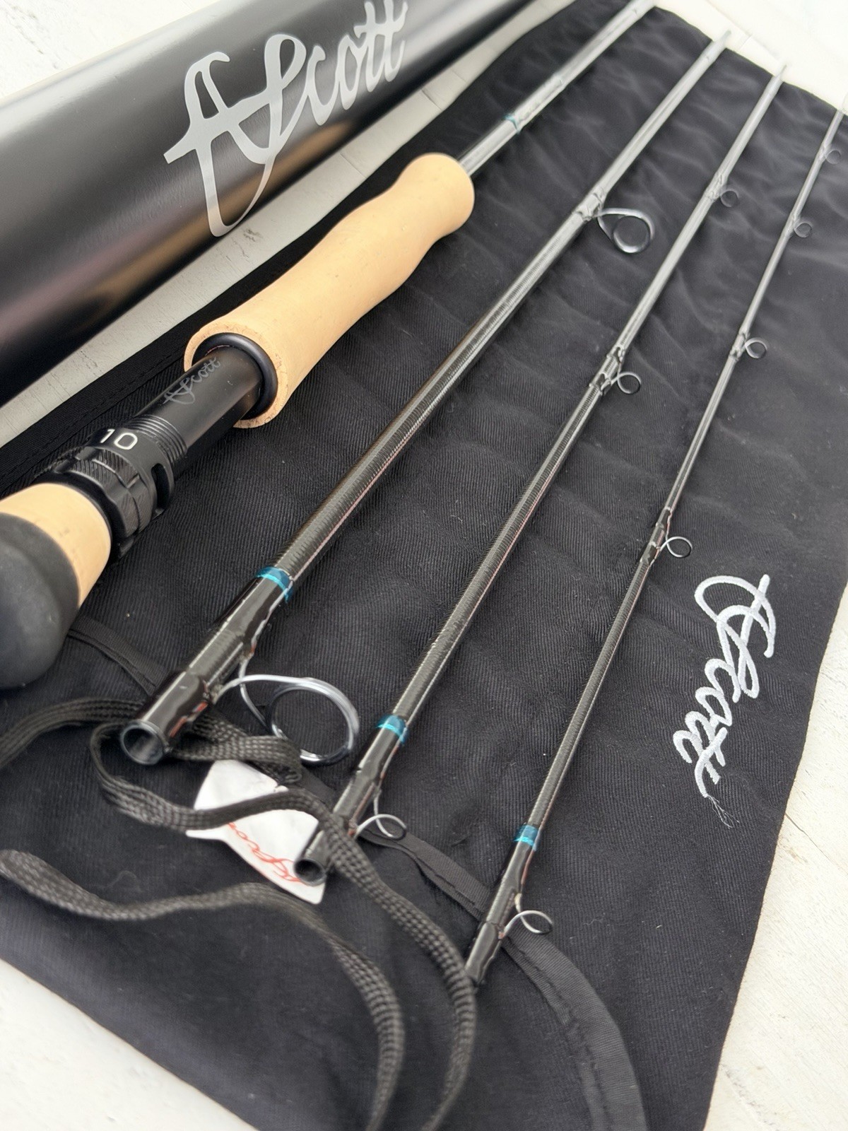 **BEAUTIFUL** 🔥 SCOTT SECTOR 10wt. 9’ft. Fly Rod!! 🔥 ~LEGENDARY~