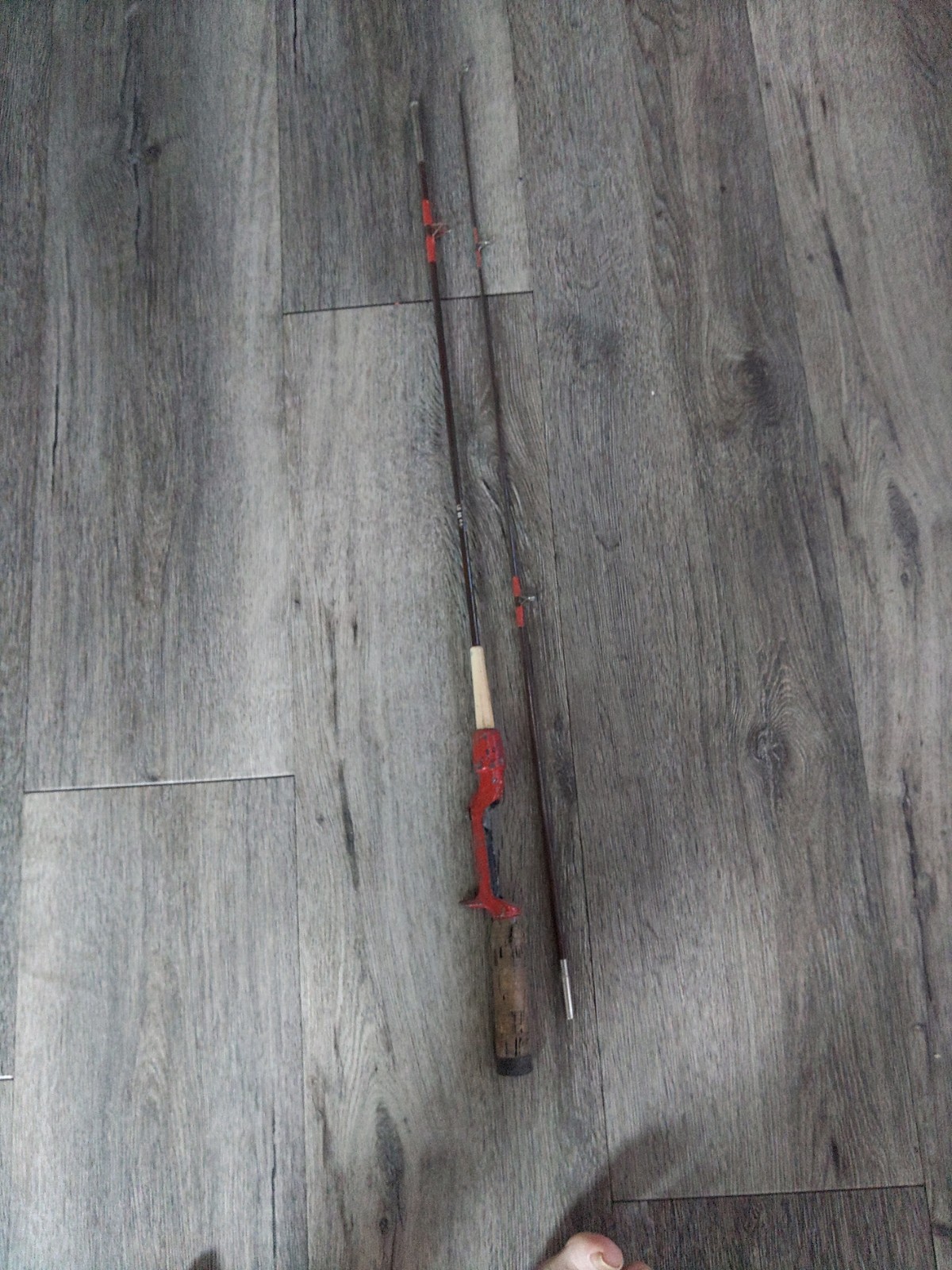 Vintage Johnson LD 88 5’6″ Two Piece Spincast Fishing Rod.