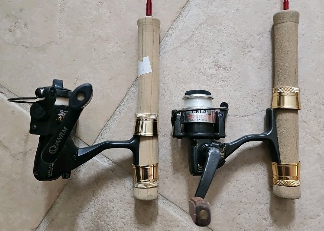 2 MASTER RODS (NEW) 48″ AND 36″ Long.. 2 REELS 1 QUANTUM 1 SILSTAR #2