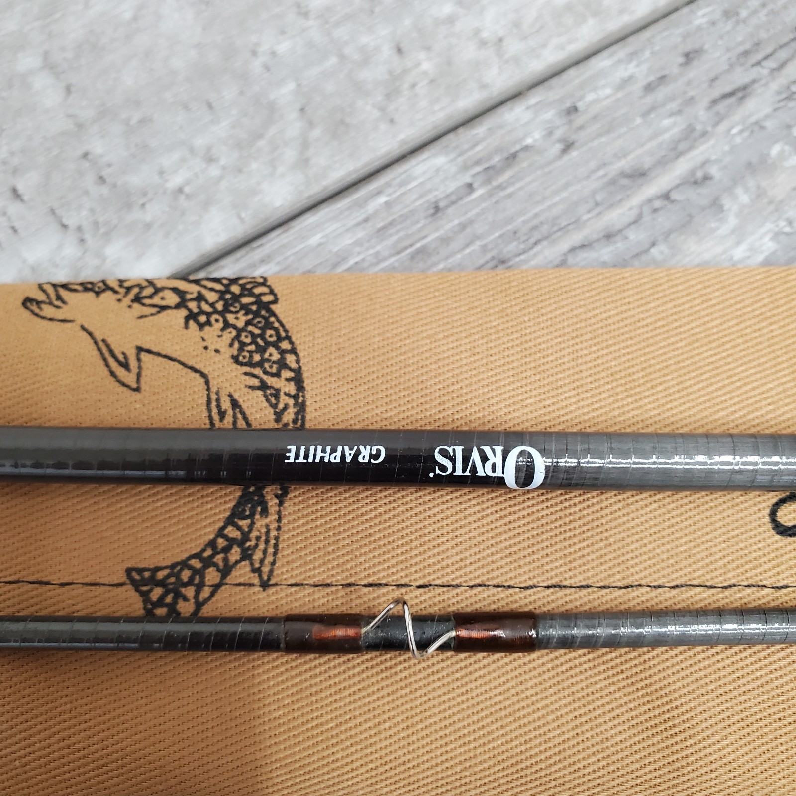 Orvis Superfine Series “Marbury” Graphite Rod 8′ 2pc 2 5/8 6wt Fly Rod with Tube