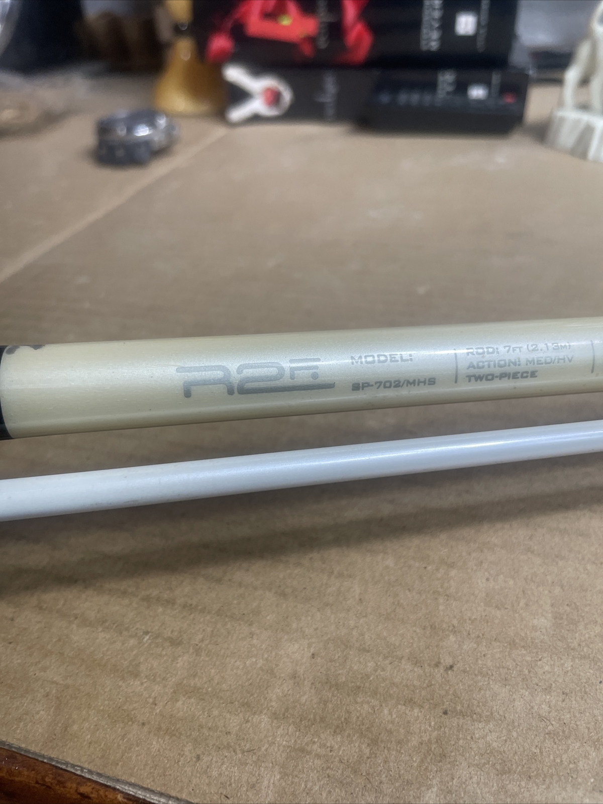 South Bend R2F 7’ Performance Series SP-702 Medium Heavy 12-30lbs Spin Rod