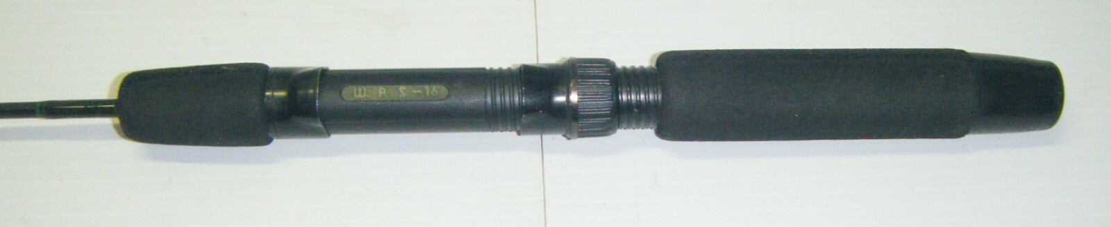 Invincible Graphite Composite 31 in. Ice Fishing Rod