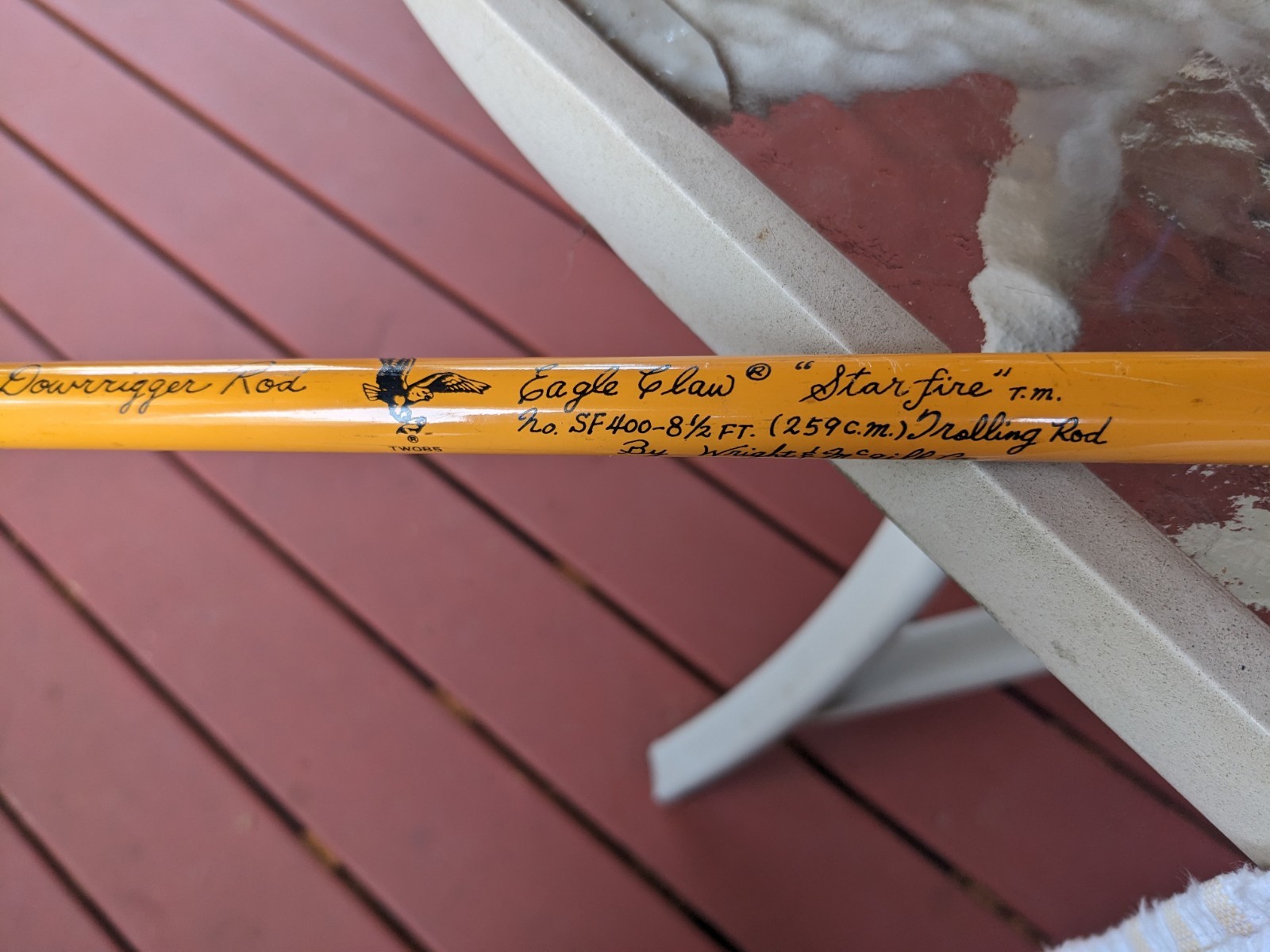 Eagle Claw Starfire SF400 Trolling Rod Yellow Black 8.5 ft 2-Piece