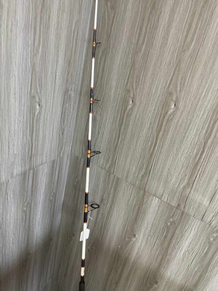 PENN FISHING SLAMMER SLS 2716 **In Store Pick Up Only** (PSO030922)