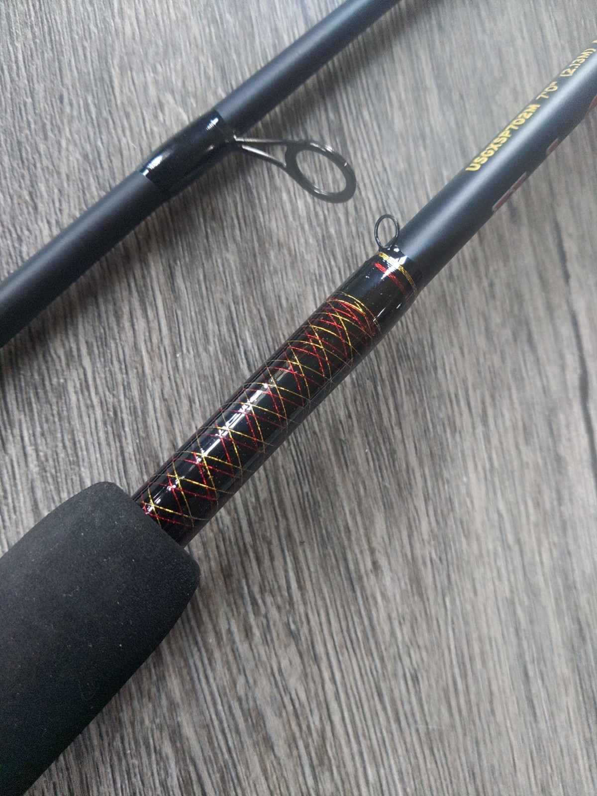 Shakespeare Ugly Stik GX2 7′ Medium 2 Piece Spinning Rod. Salesman Sample Rod.