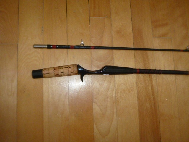 Vintage Fishing Rod Garcia Conolon USA 2433, Beautiful fishing shape, reels deal