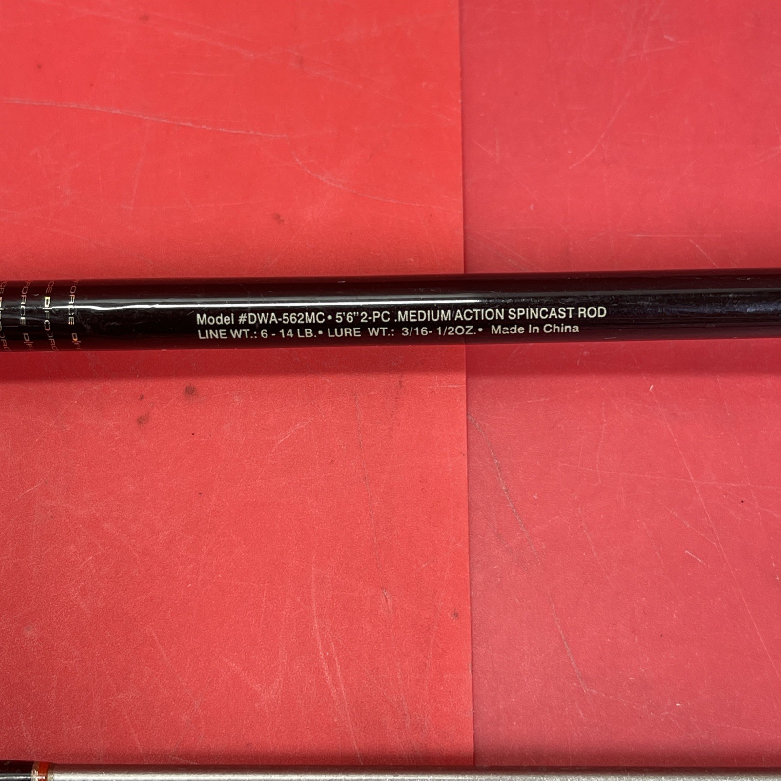 DAIWA D Force Fishing Spinning Rod DWA-562MC Med 5’6″ 2 pc, 6-14 lb Lure
