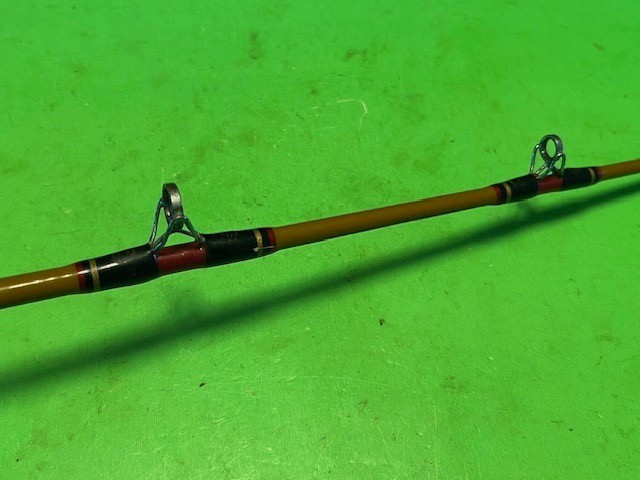 SHAKESPEARE UGLY STIK TIGER 7 FOOT 20 TO 50 POUND RATED CONVENTIONAL FISHING ROD