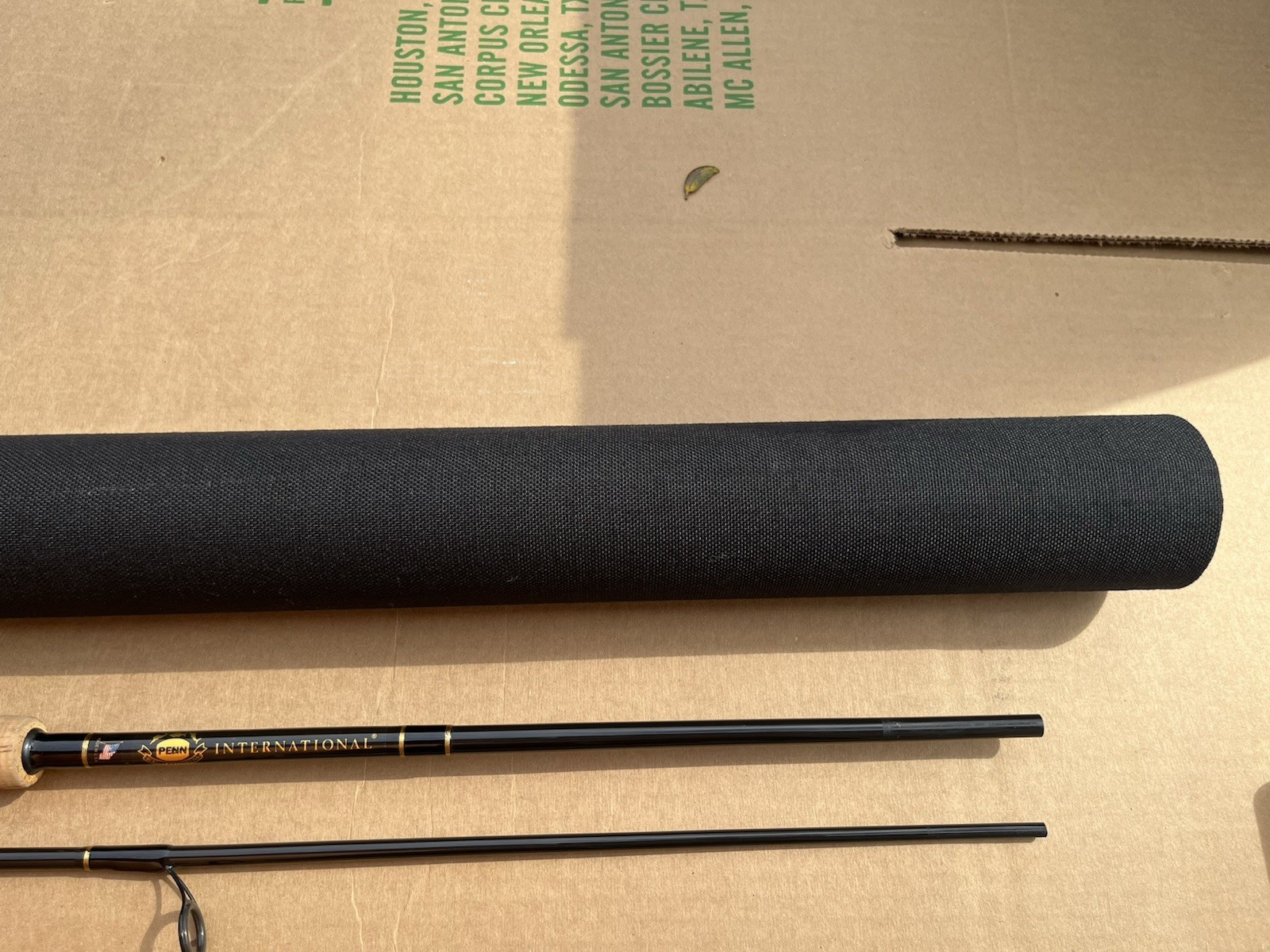 Vintage Penn International 1370 SM IGFA 12 lb. ( 6 kg. ) 7′ Spin 32″ tube