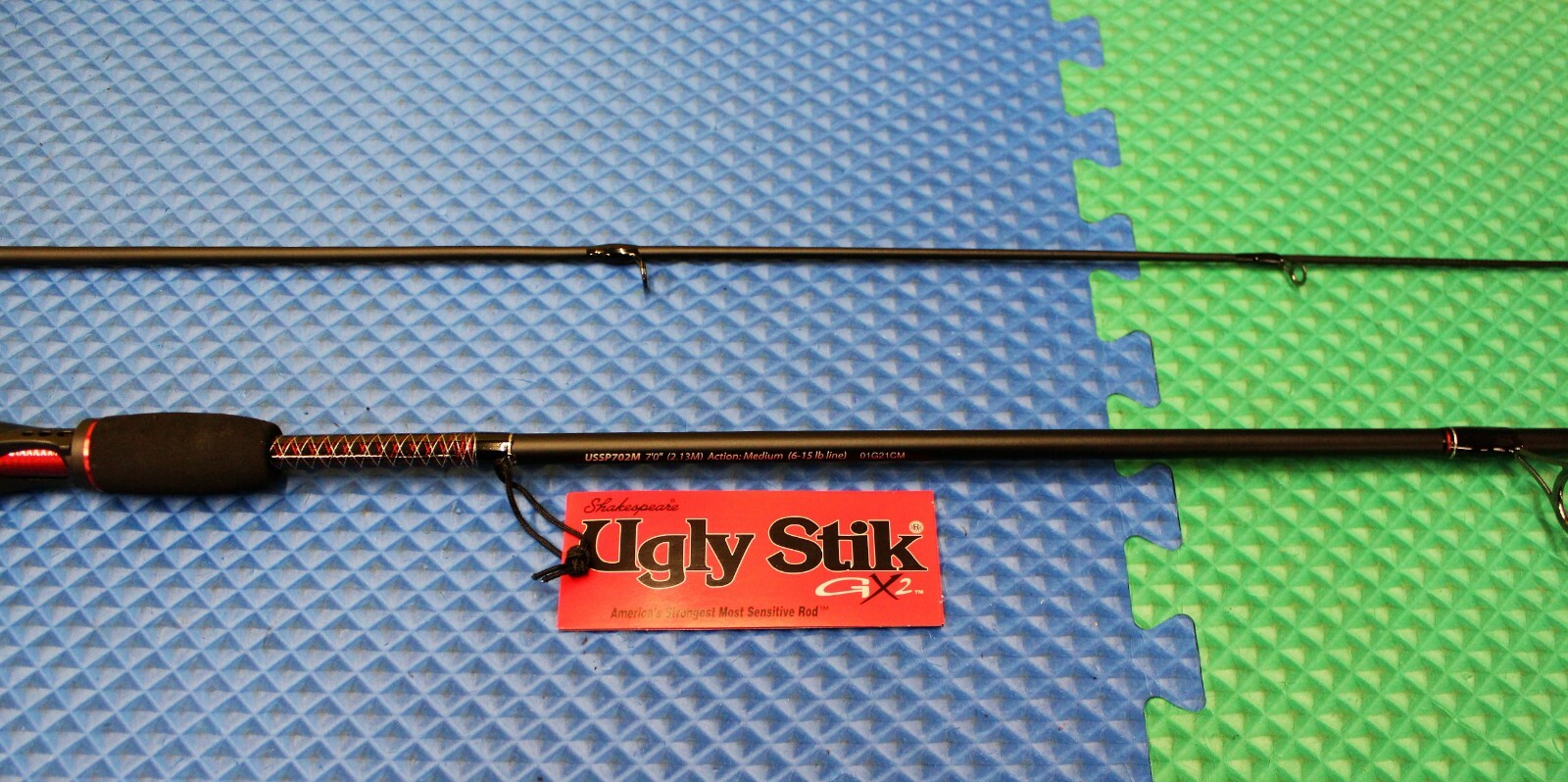 Shakespeare Ugly Stik GX2 7′ 0″ Medium 2-Pc Spinning Rod USSP702M 1264735