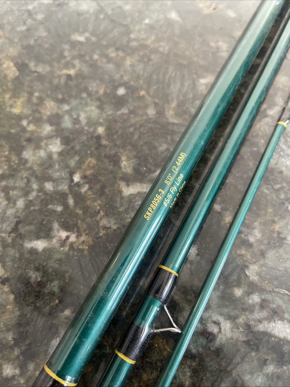 Shakespeare SKP8056-3 Fly Fishing Rod 3-Piece 8′ #5/6 Fly Line