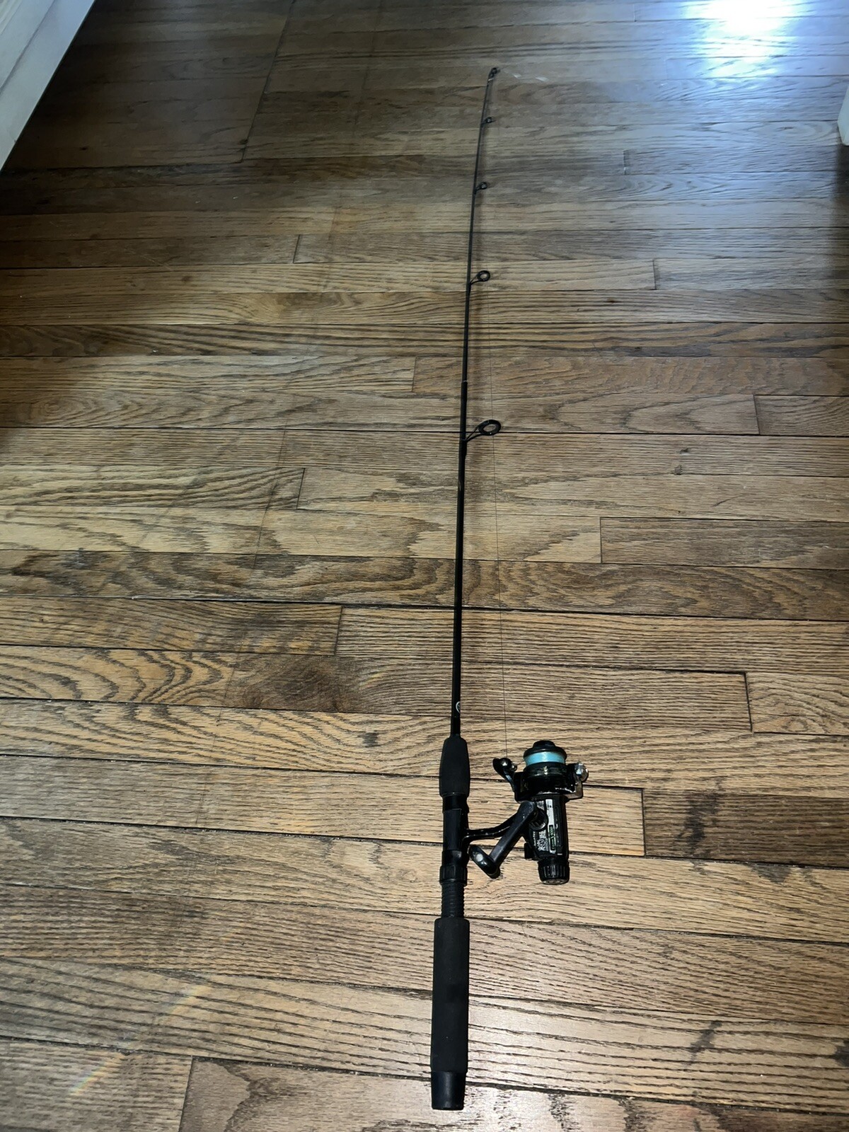 Shimano FX-2450A Fishing Spinning Rod 4’6″ Ultra Light 2 piece With Quickfire