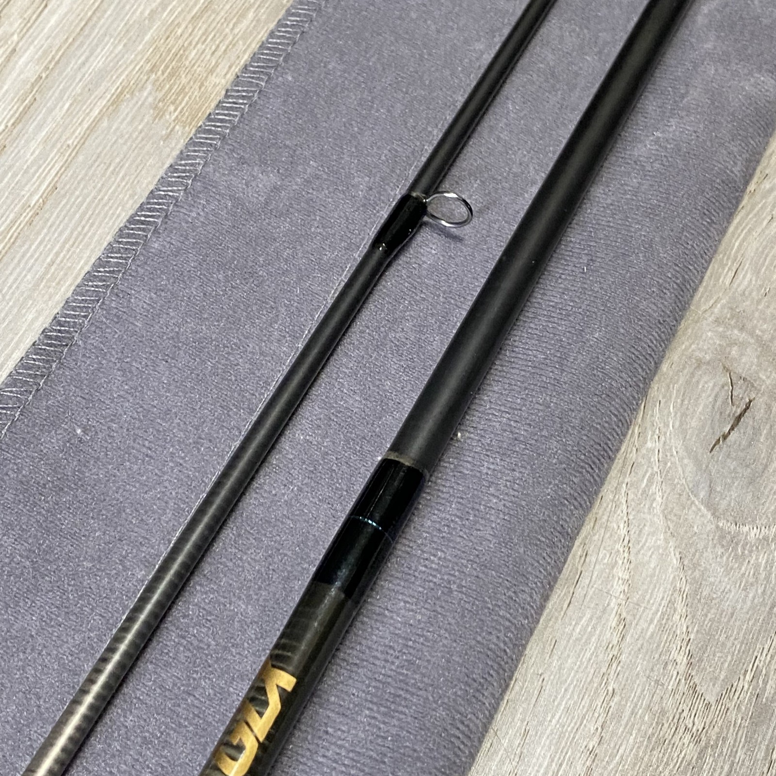 [Beautiful] G. Loomis GLX FR1083 9’0″ 3wt Fly Rod
