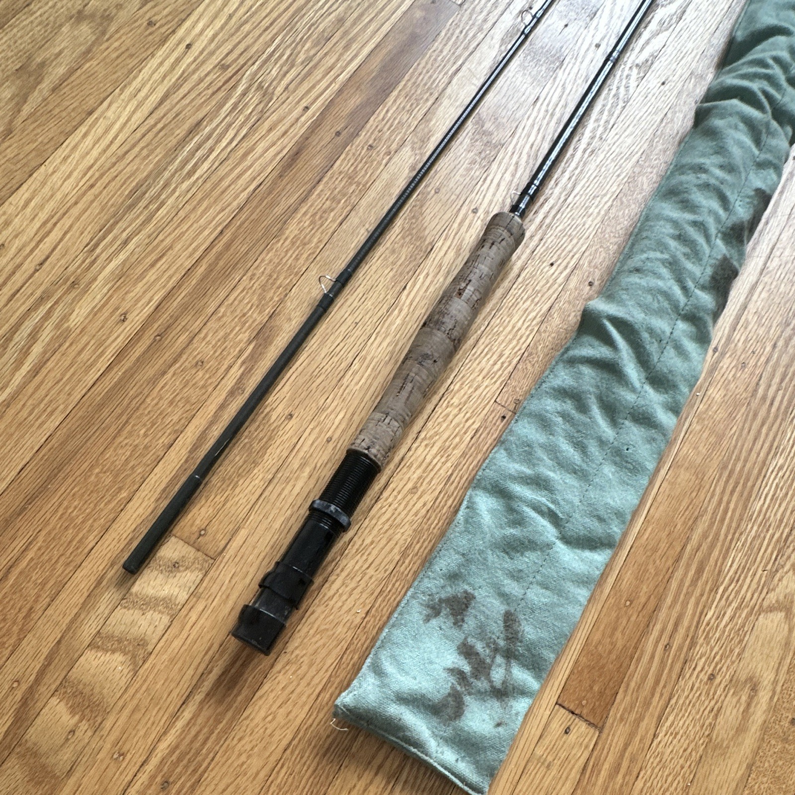 Lamiglas Series 500 G586 8’6″ 6wt 2pc Graphite Fly Rod Cork Handle Sock