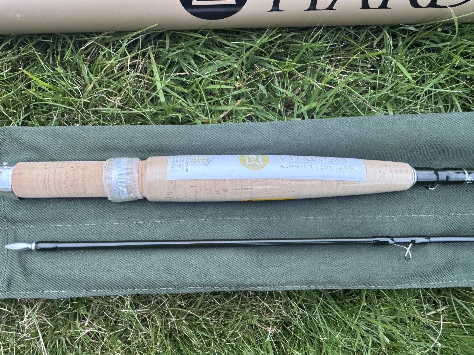 Brand new rare Hardy Glass The Aln 5ft 2pc trout fly fishing rod brook stream