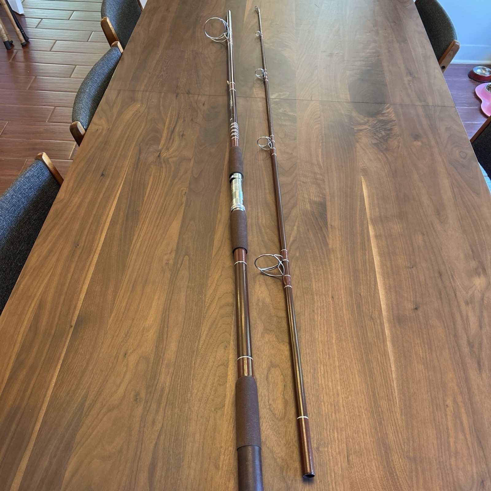 Vintage Fenwick PS105 Surf Spinning 10’6″ Rod- USA- 15-30lb test L5