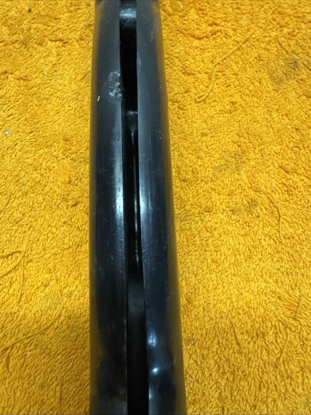 G#5 – Vintage Black Plastic Green Hornet Style Ice Fishing Pole