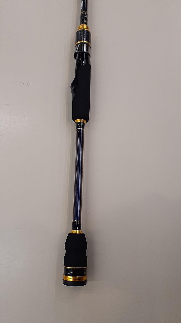 Squid Mania Zero-G Evolution Eging Rod 7ft11in, 2-piece, Excellent Condition