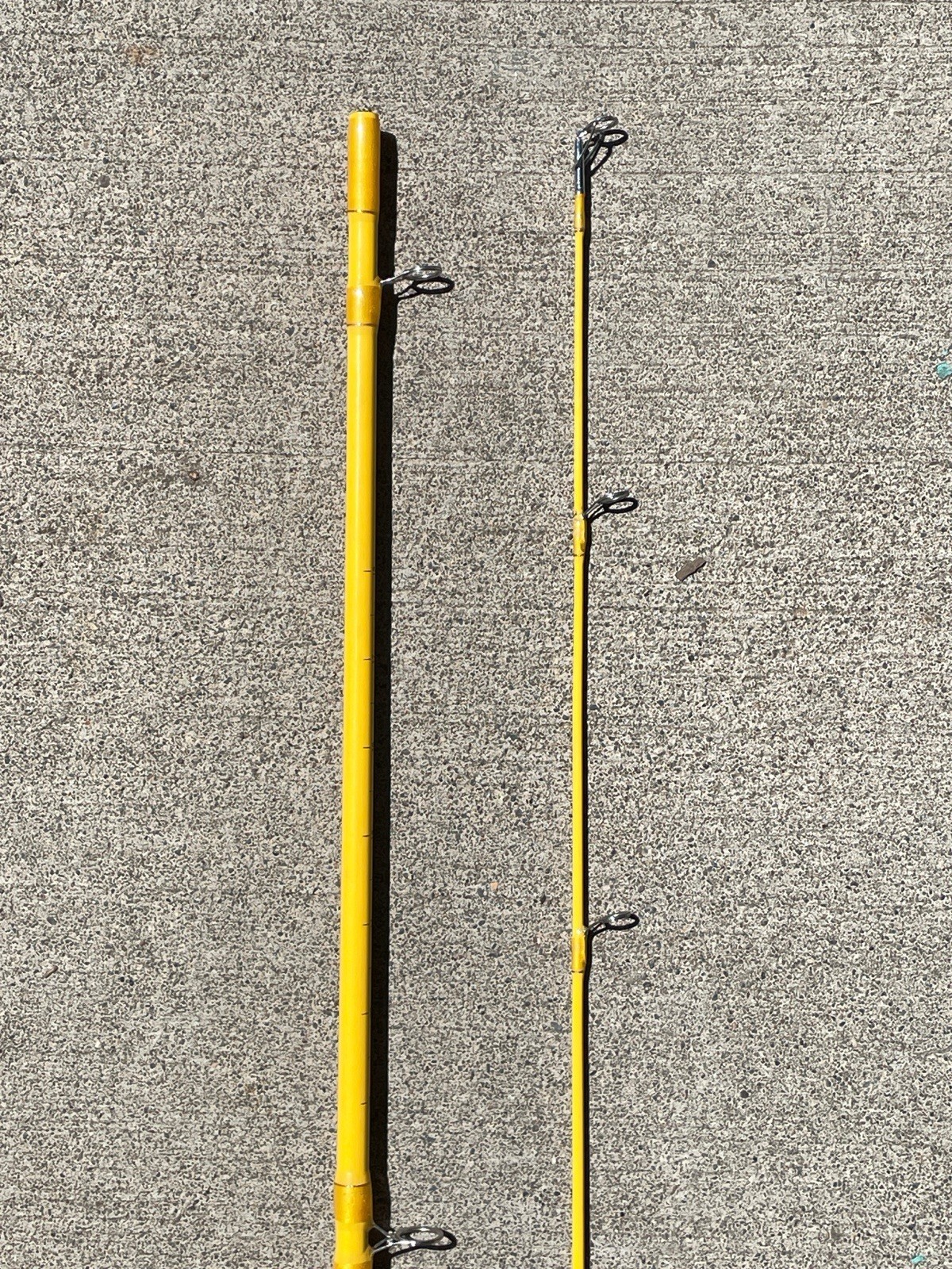 Eagle Claw Featerlight Kokanee FL209C2-7′-6″ Casting Med Light 2 Pc Rod – MINT