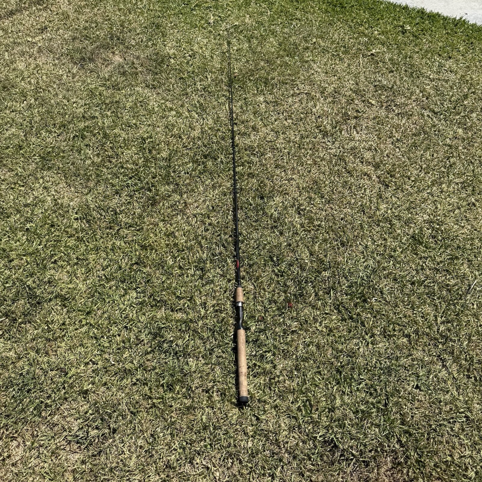 Shakespeare Intrepid Titanium IM7 Graphite CA 3066 6’6 Med/Heavy BaitCasting Rod