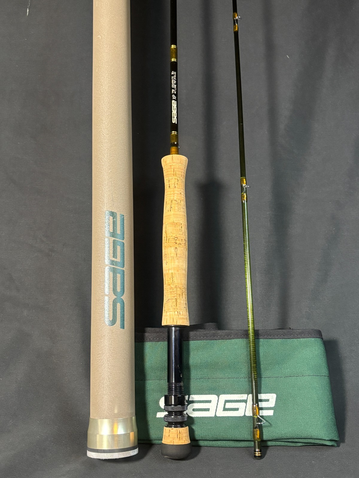 SAGE Model XP 790 GraphiteⅢe 9ft 7wt 2pc Excellent Condition/Serial No.T50342