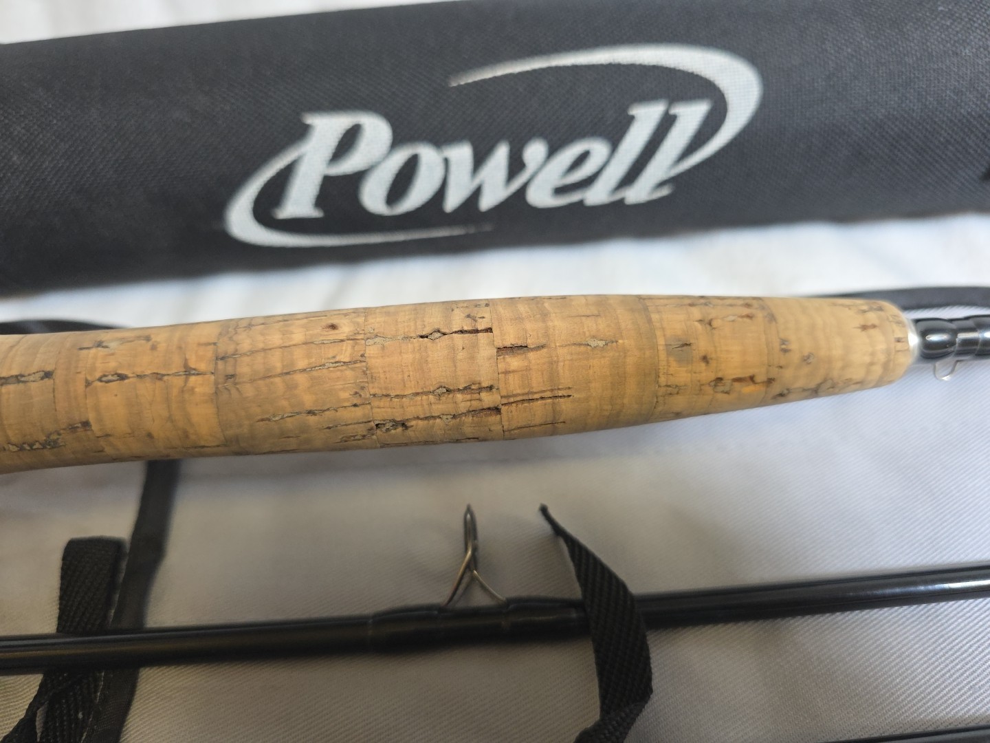 Powell Legacy XL 905-4 Fly Fishing Rod 9′ 4wt 4 Piece Black Excellent Case