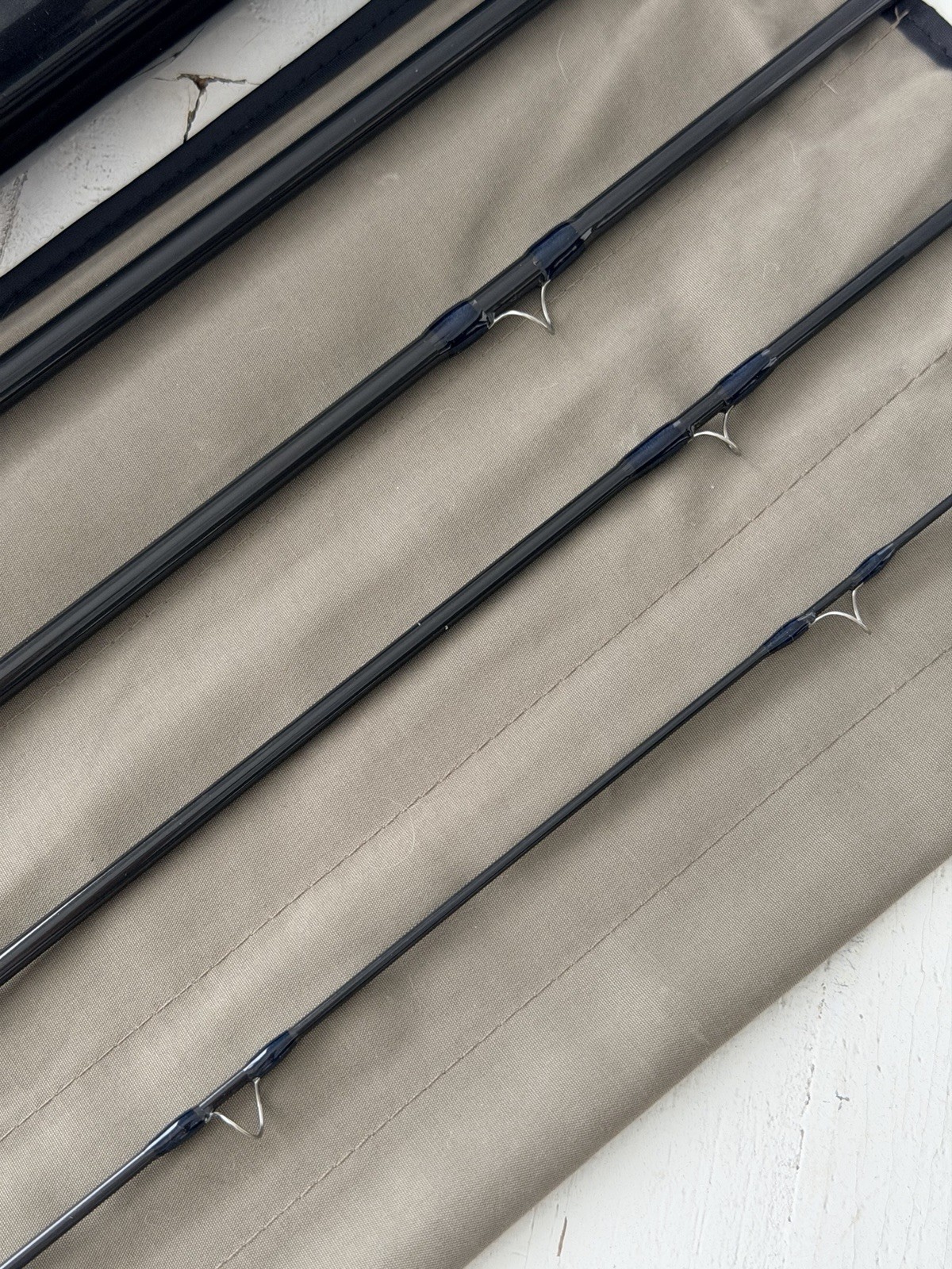 **BEAUTIFUL** 🔥 G LOOMIS NRX+ S SALT 7wt. 9’ft~4pc fly rod!🔥~LEGENDARY~