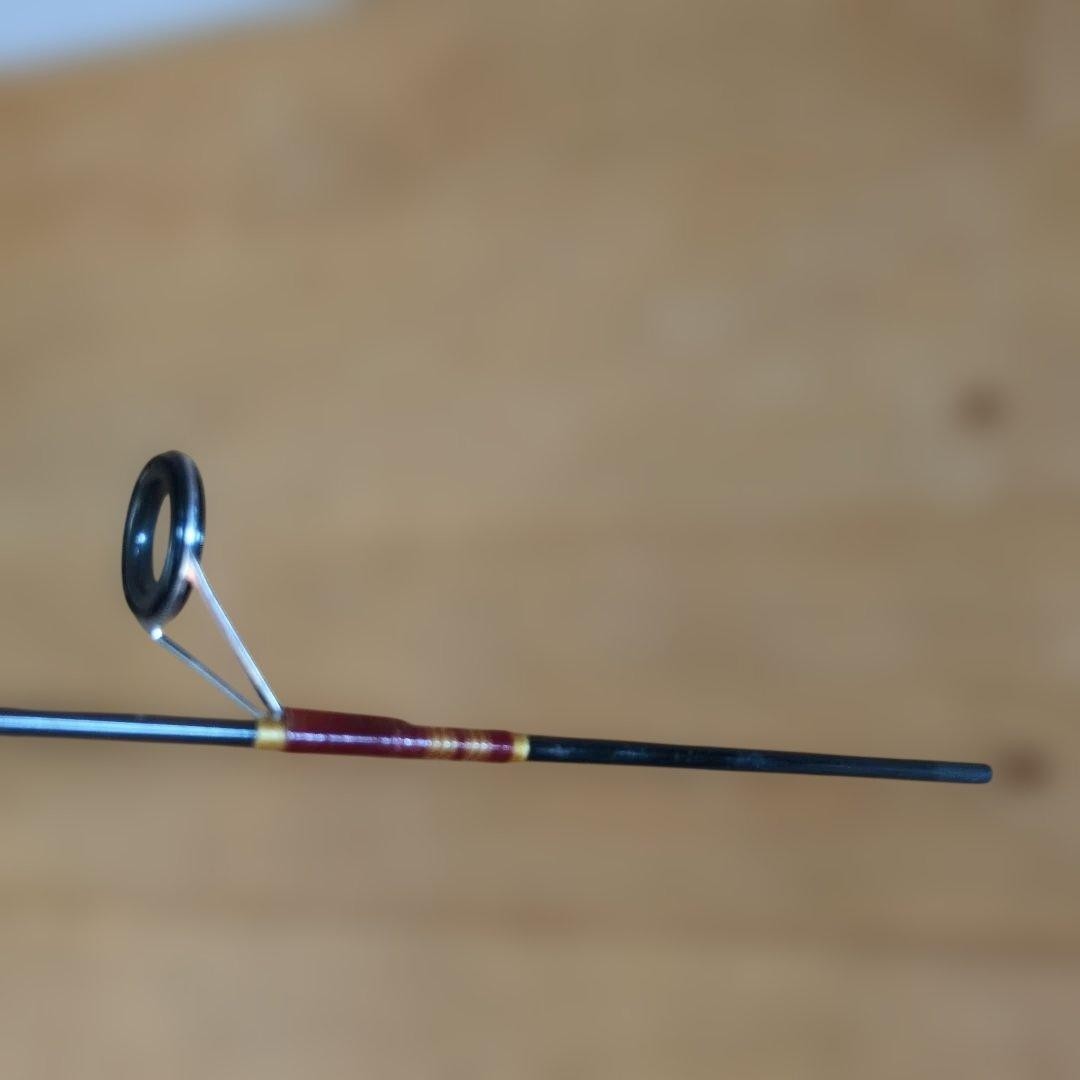 RYOBI 1.53m 2-Piece Graphite Lure Fishing Rod for Light Game Used