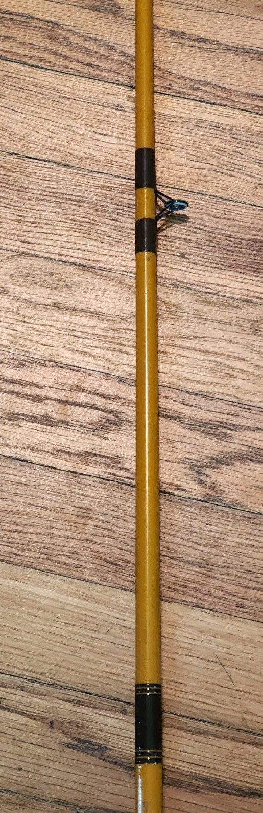 Near Mint Yellow Lamiglas 7 Custom Made 7’1″ 1pc Surf Or Trolling Rod Very Nice