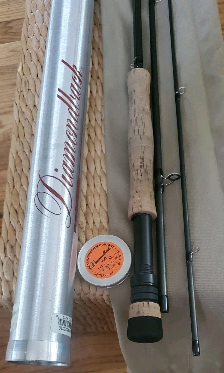 Near Mint Diamondback VSR 10′ 3pc 7wt Graphite fly rod W/tube & Sock