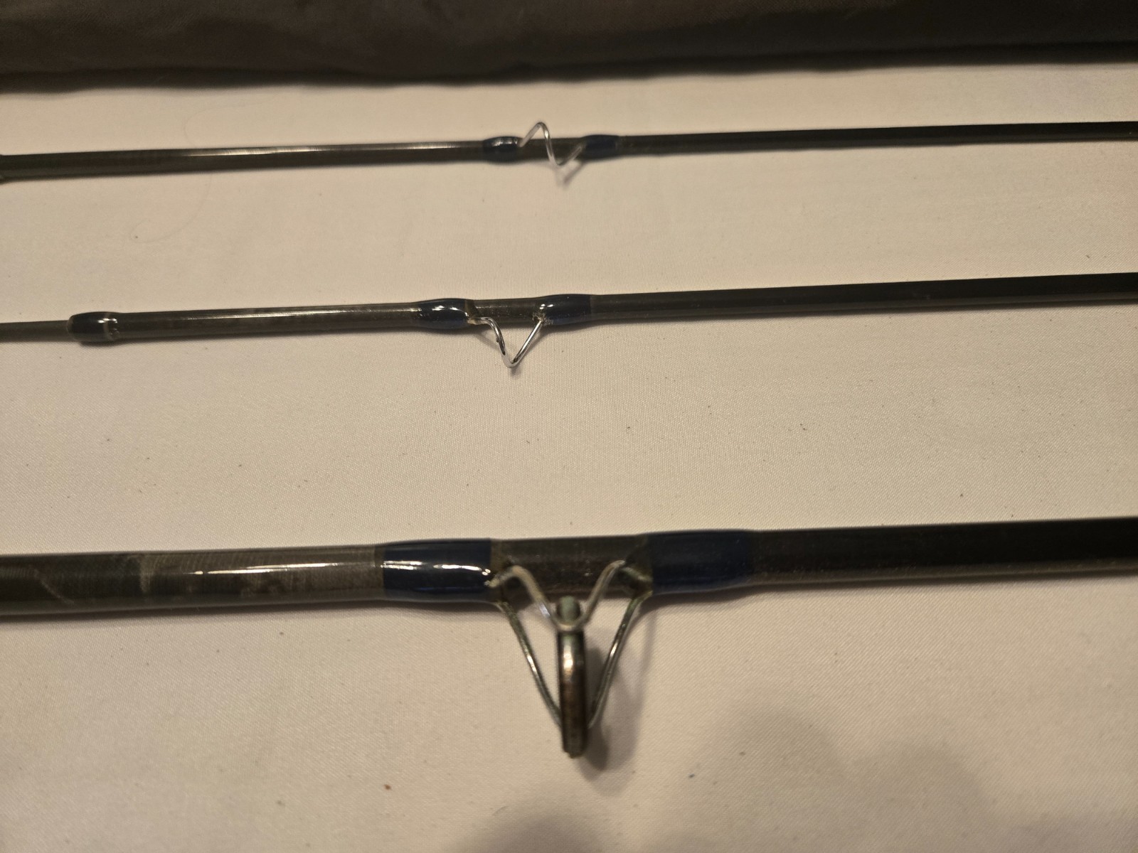 Fisher Travel Saltwater Fly Rod 9′ 9/10wt 4-Piece w/ Original Sock & Alum. Tube
