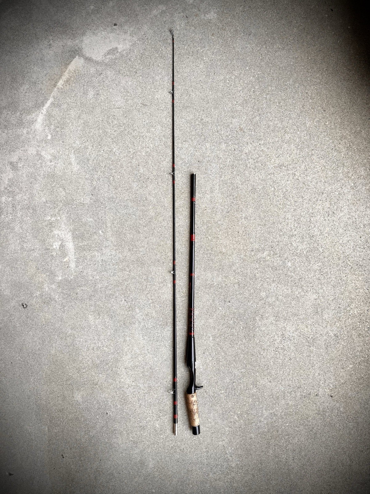 Garcia 2433 Medium Action Fishing Rod 6” (2 pcs) Fast Taper 8-20lb Line 28074