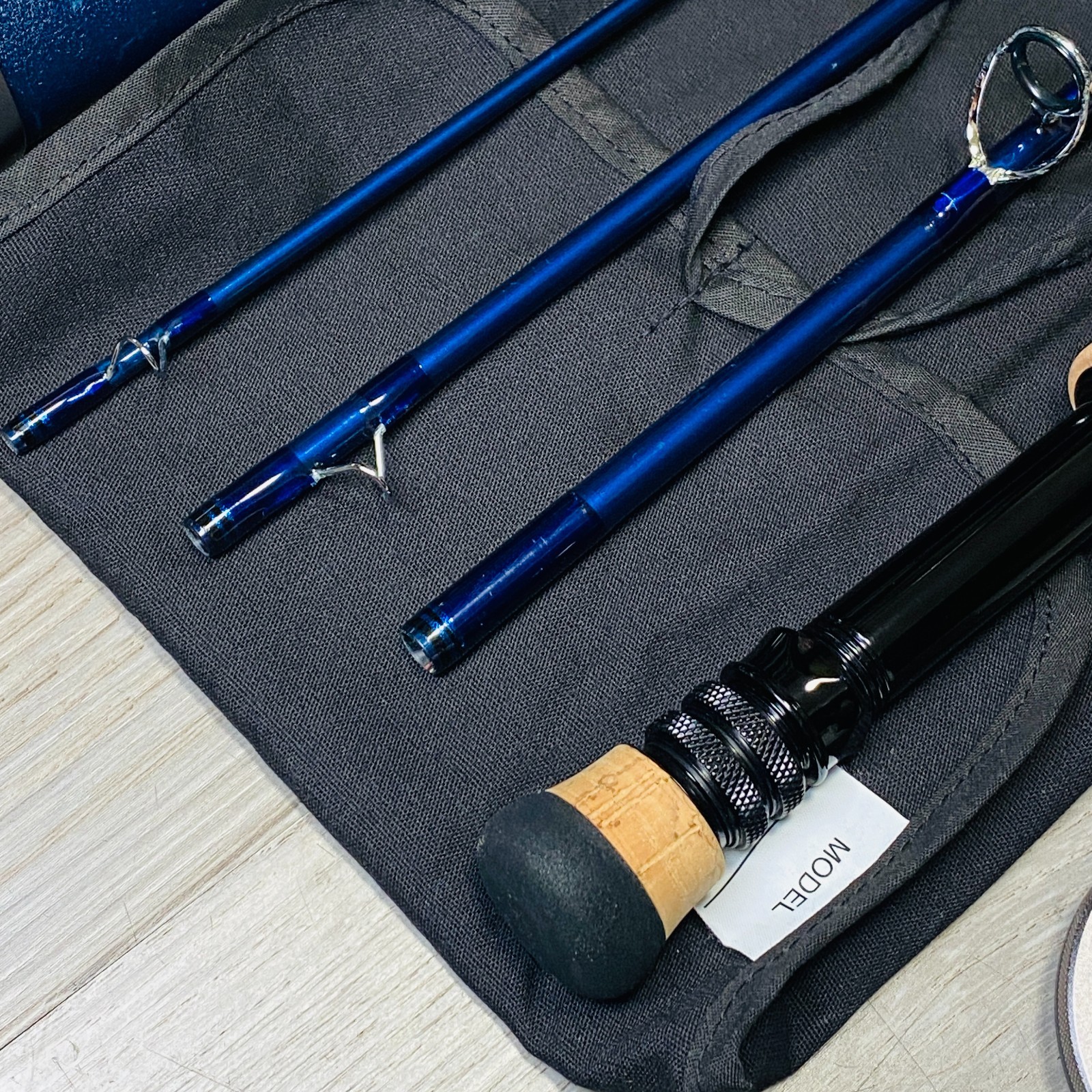 SAGE Xi3 690-4 6wt 9’0″ Salt Water Fly Rod w/Tube sock [Excellent]