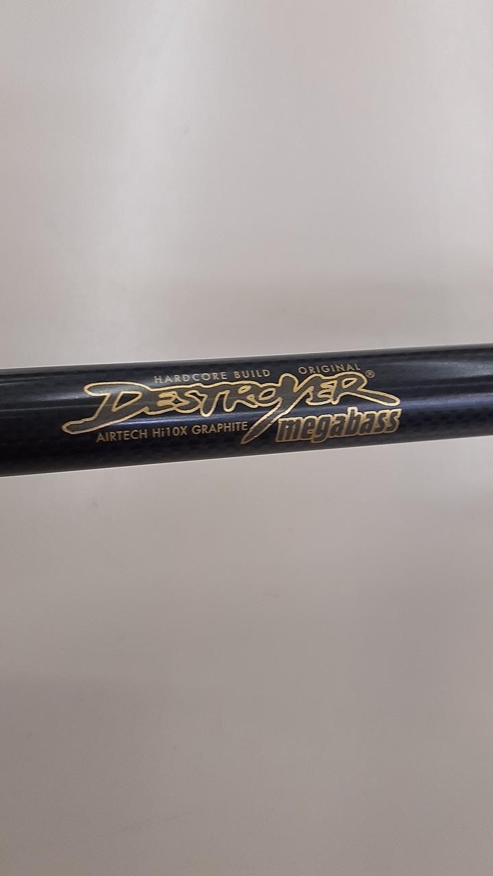 Megabass F2-610XSRC Bass Fishing Rod 6’10” (208cm) Excellent Condition