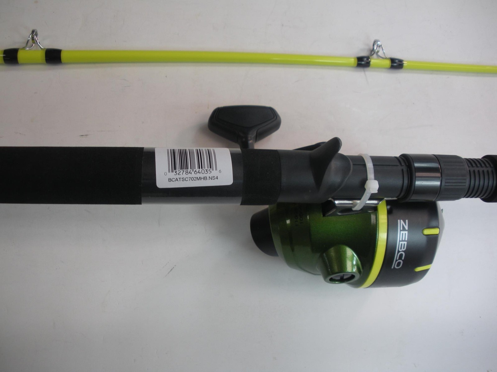 Zebco 2141432 BCATSC702MHB 808 Bigcat 7 Ft Medium-Heavy Action Rod Combo