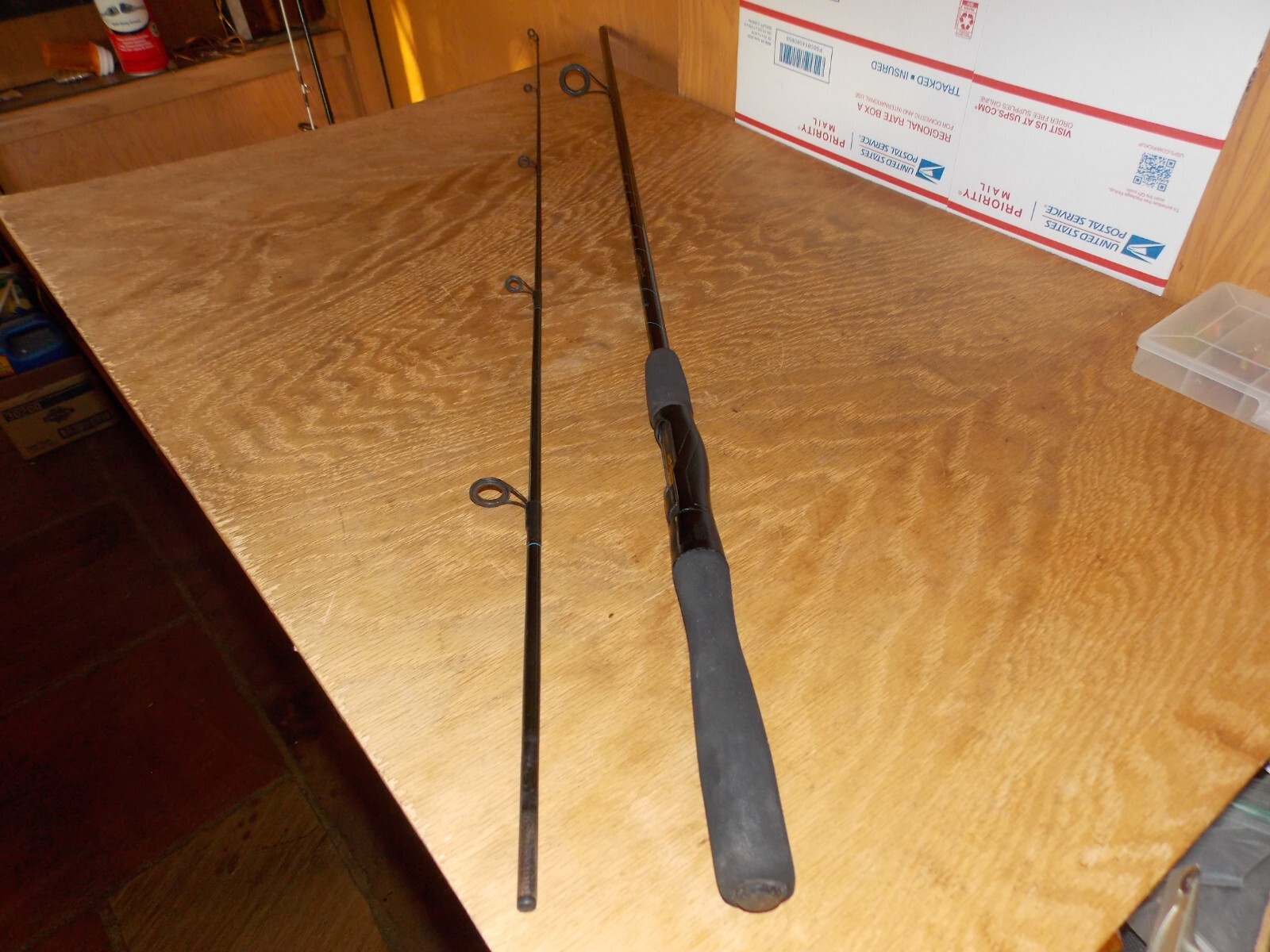 Daiwa APOLLO Graphite AG12X 6’6″ (2Pc) Spinning Rod Med 1/4-1/2oz V-CLEAN 12/24