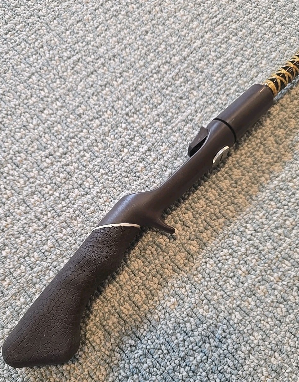 Factory Fenwick Feralite FCA 554 casting rod 5’6″ MH Ferrule/Casting Handle