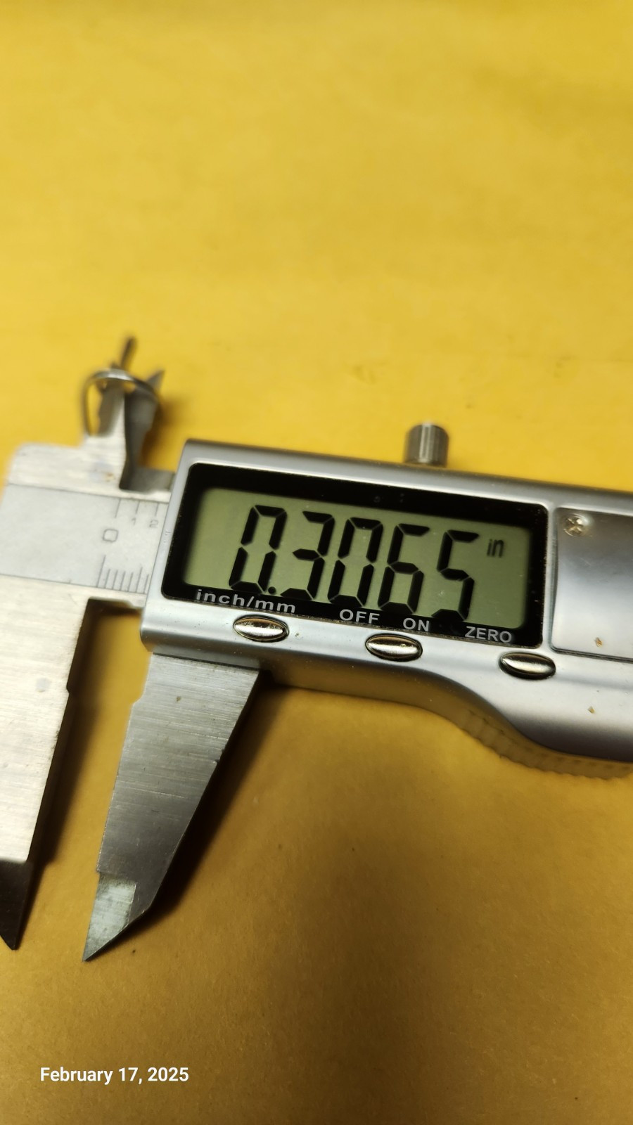 Pezon et Michel Small Stripping Guide