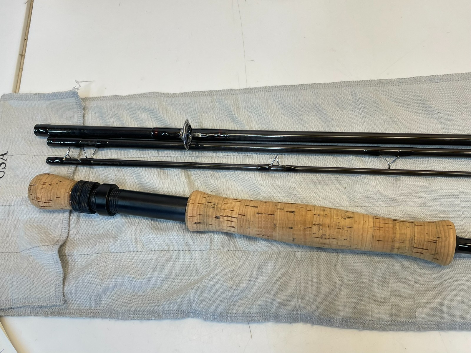 r49- Graphite USA Composites Fishing Rod 9010–9′- 4 pc. W/ travel case & bag
