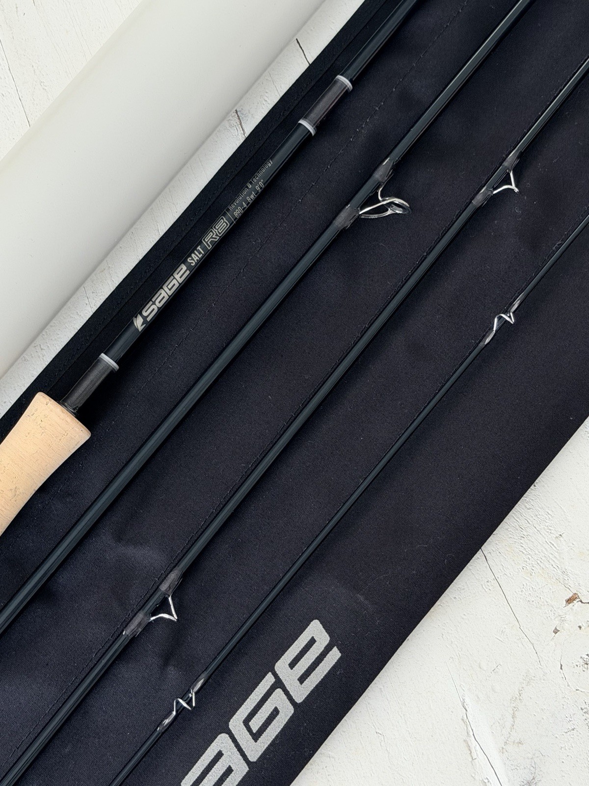 **BEAUTIFUL** 🔥 SAGE R8 SALT 8wt. 9’ft~4Pc FlyRod!! 🔥~LEGENDARY~🔥