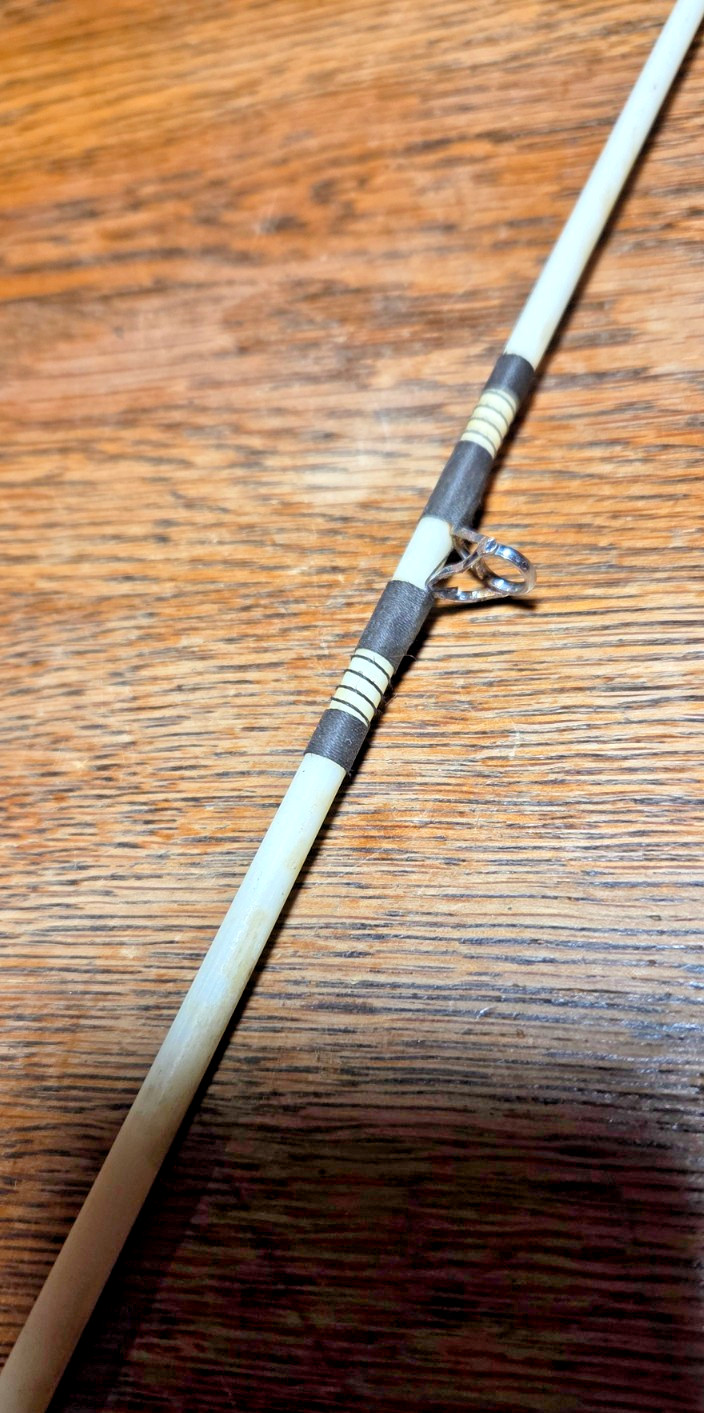 Vintage Johnny Walker 5′ 1-Piece Spin Cast Fishing Rod