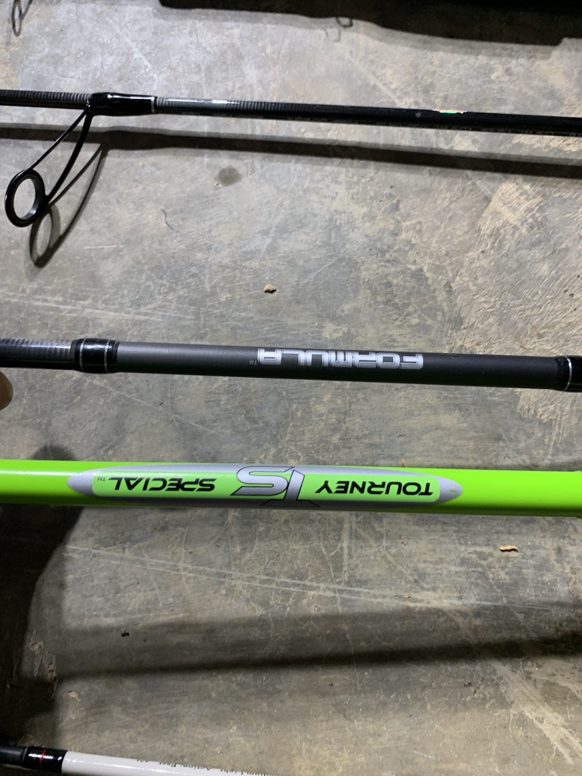 LOT OF 10 BASS PRO SHOPS FISHING RODS (BROKEN)