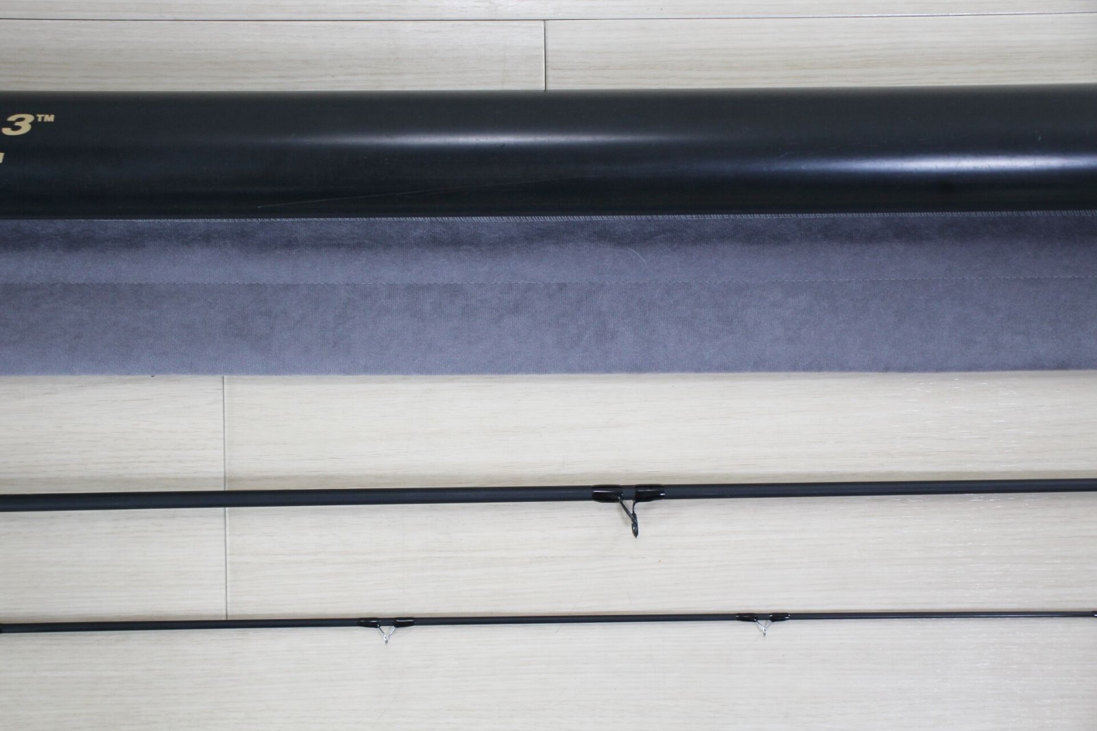 G.Loomis GL3 FR1086 Fly Rod 9ft 6wt 2pc Tube Sock Made in USA M130