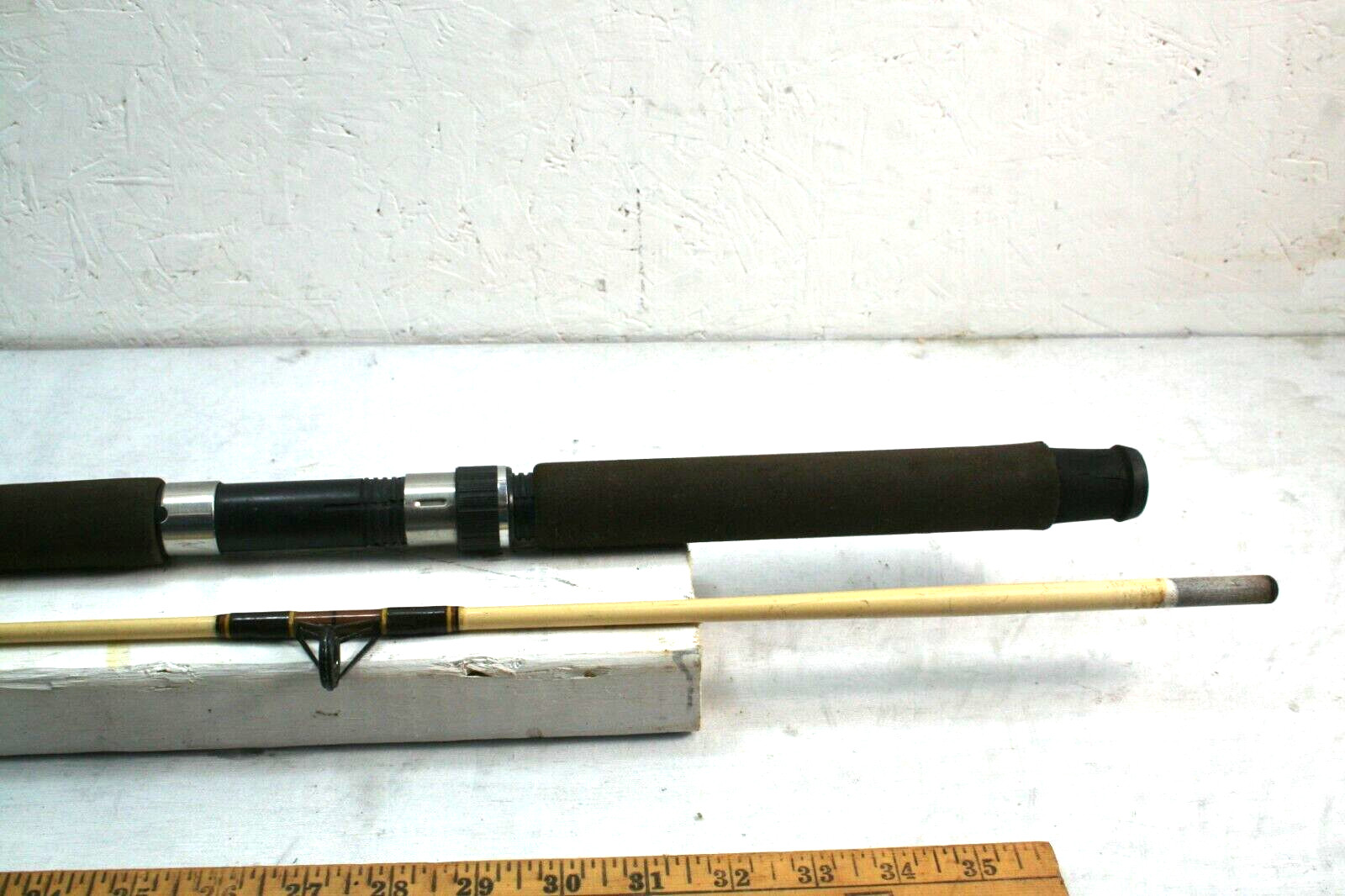 Rear Vintage MAXAM Angler Fishing Rod 6’6″ 8 – 12 LB 2 PC Rod Goood!!!